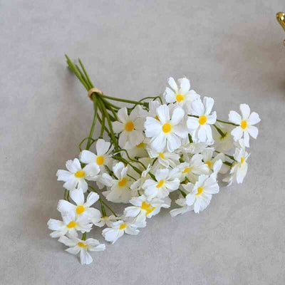 Small Bundle of Artificial Chamomile Daisies