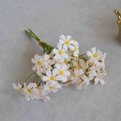 Small Bundle of Artificial Chamomile Daisies