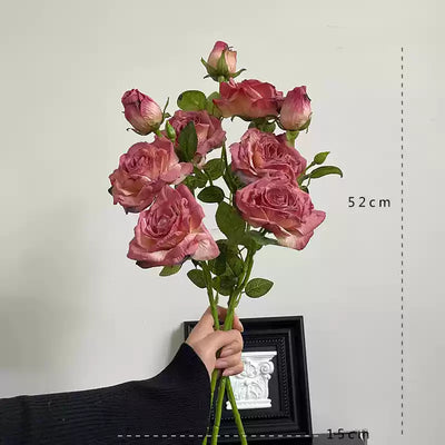 3-bloom roses with elegantly scorched edges